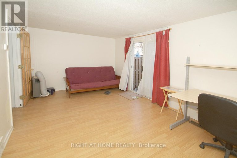 28229384/l-1466-heatherington-road/heron-gateindustrial-park/ottawa/ontario/K1V6S1_3