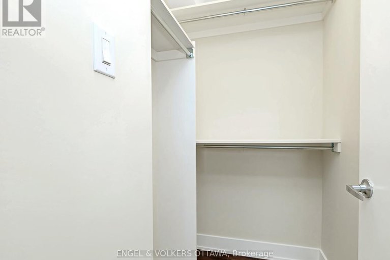 28039090/404-131-holland-avenue/ottawa-west/ottawa/ontario/K1Y3A2_23