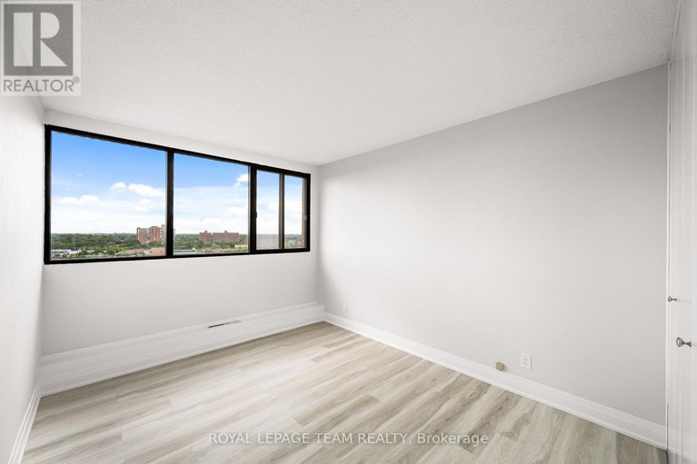 29224793/1607-1285-cahill-drive/south-keys/ottawa/ontario/K1V9A7_19