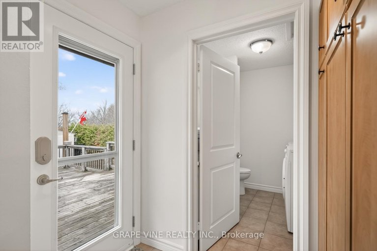 29600305/83-nanook-crescent/katimavik/ottawa/ontario/K2L2B2_20