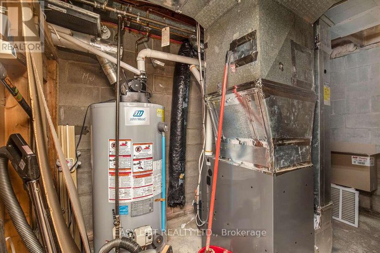 27540685/271-mcarthur-avenue/vanier/ottawa/ontario/K1L6P3_47