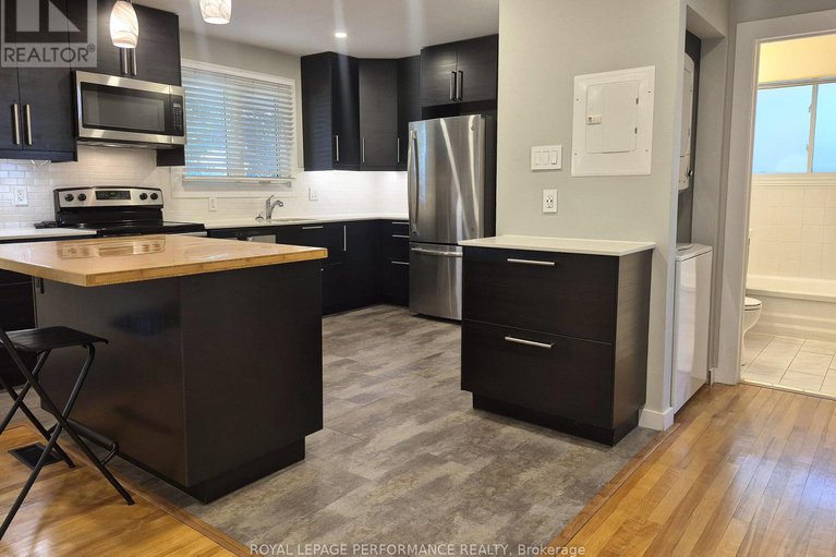 29035892/2529-roman-avenue/queensway-terrace-north/ottawa/ontario/K2B7X8_6