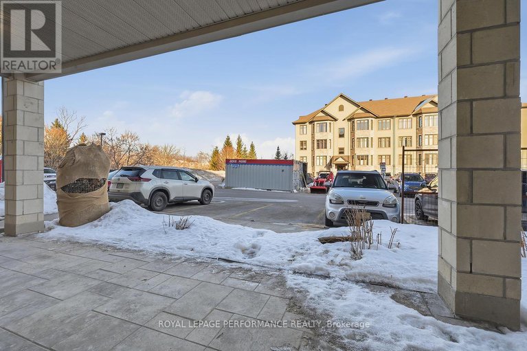 29446146/116-120-prestige-circle/chatelaine-village/ottawa/ontario/K4A1B4_37