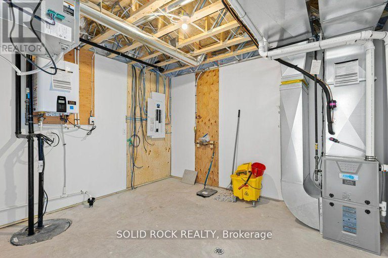 28290405/9-billings-avenue-w/iroquois/south-dundas/ontario/K0E1K0_32