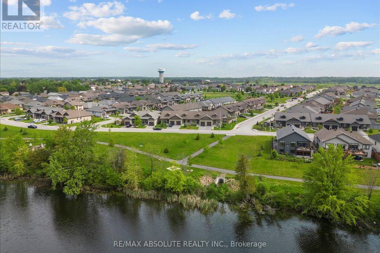 29038837/19-elmer-west-street/almonte/mississippi-mills/ontario/K0A1A0_4