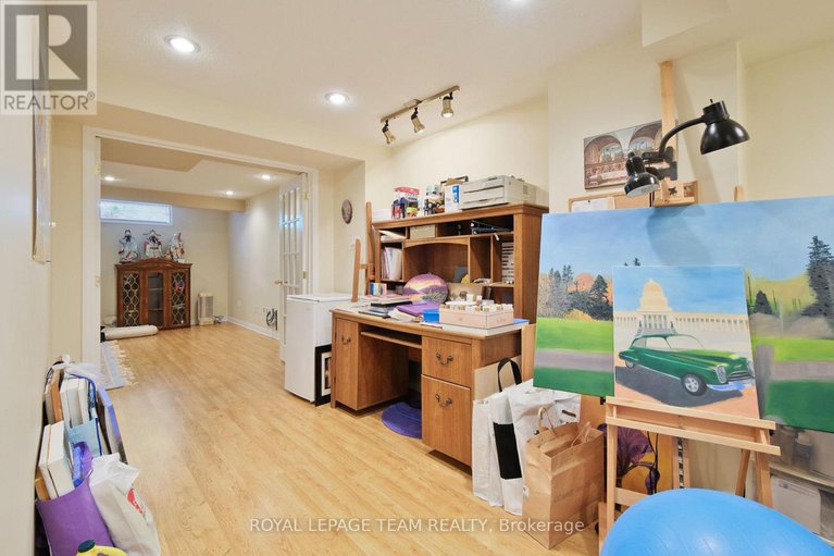 28427470/2885-brigham-way/upper-hunt-club/ottawa/ontario/K1T3Y8_43