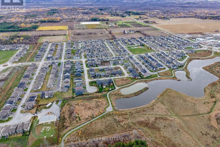 29601228/272-meynell-road/goulbourn-twp-from-franktown-rdsouth-to-rideau/ottawa/ontario/K0A2Z0_41