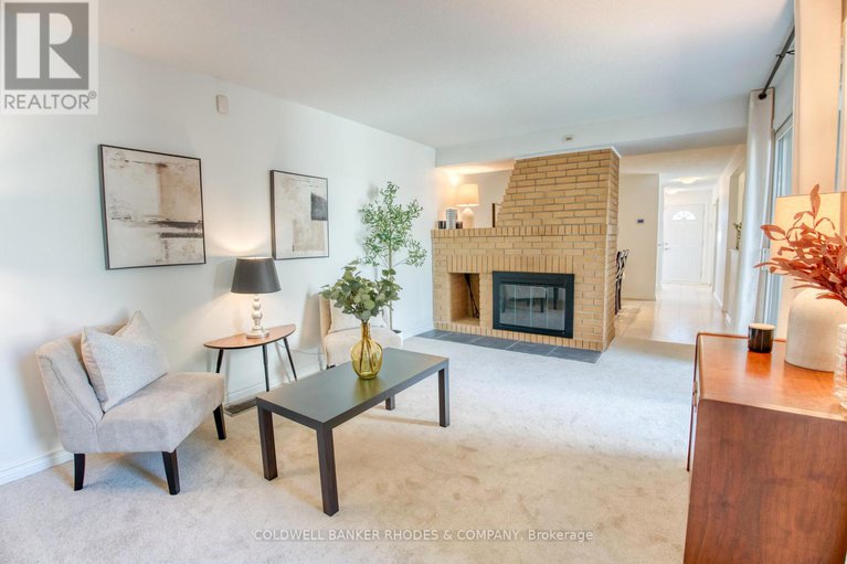 28873785/69-43-jackson-court/beaverbrook/ottawa/ontario/K2K1B6_15