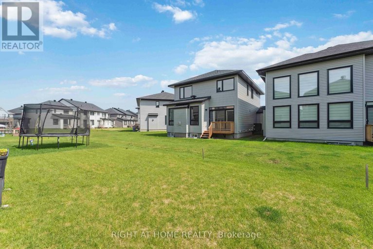 28616328/848-beckton-heights-s/stittsville-south/ottawa/ontario/K2S2X9_27