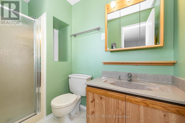 28847382/1414-eastcliffe-way/pineview/ottawa/ontario/K1B5H6_23