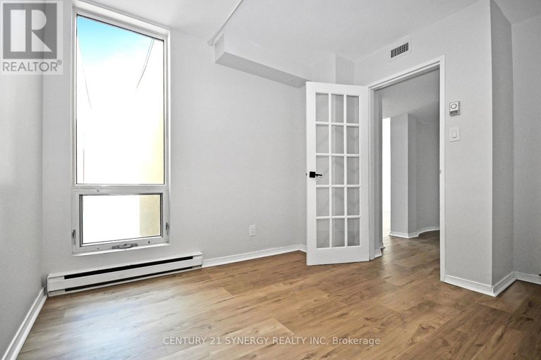 28944610/505-330-centrum-boulevard/bilberry-creekqueenswood-heights/ottawa/ontario/K1E3W2_18