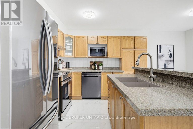 29679625/993-sheenboro-crescent/fallingbrookpineridge/ottawa/ontario/K4A3M8_7