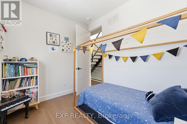 29301153/158-marier-avenue/vanier/ottawa/ontario/K1L5S1_29