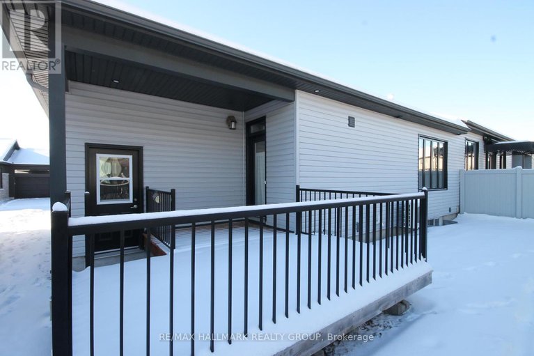 29203056/23-solara-private/clarencerockland-twp/clarence-rockland/ontario/K4K0K9_26