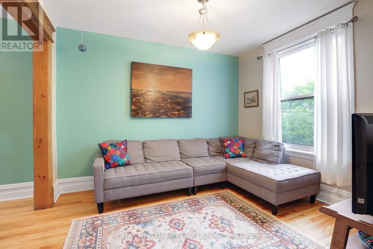 28805291/8-elm-street/west-centre-town/ottawa/ontario/K1R6N1_4
