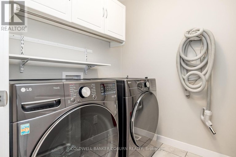 28979306/161-jardiniere-street/remainder-of-stittsville-area/ottawa/ontario/K2S2K1_33