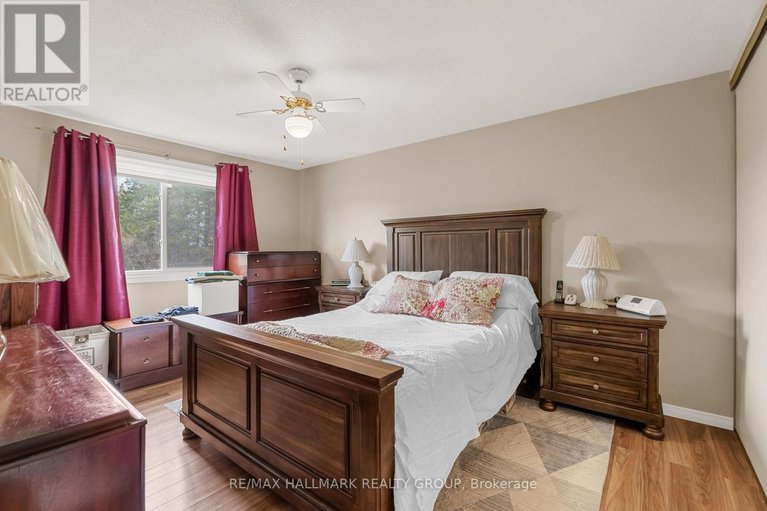 28324388/3756-dunrobin-road/dunrobin-shores/ottawa/ontario/K0A3M0_21