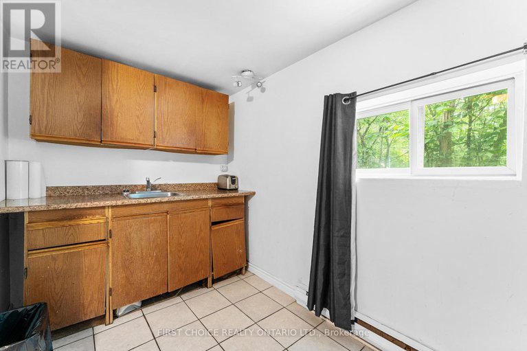 28507274/96-constance-lake-road/kanata-north-east/ottawa/ontario/K2K1X7_19