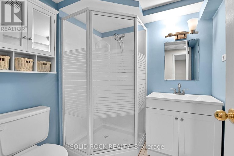 28372403/1824-mccallum-drive/fallingbrookgardenway-south/ottawa/ontario/K4A3T7_28