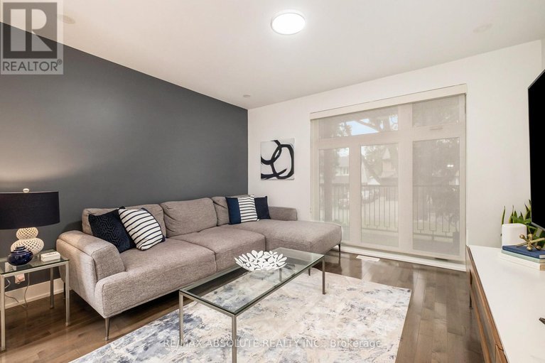 28419529/160-begonia-avenue/applewood-acres/ottawa/ontario/K1H6E4_7