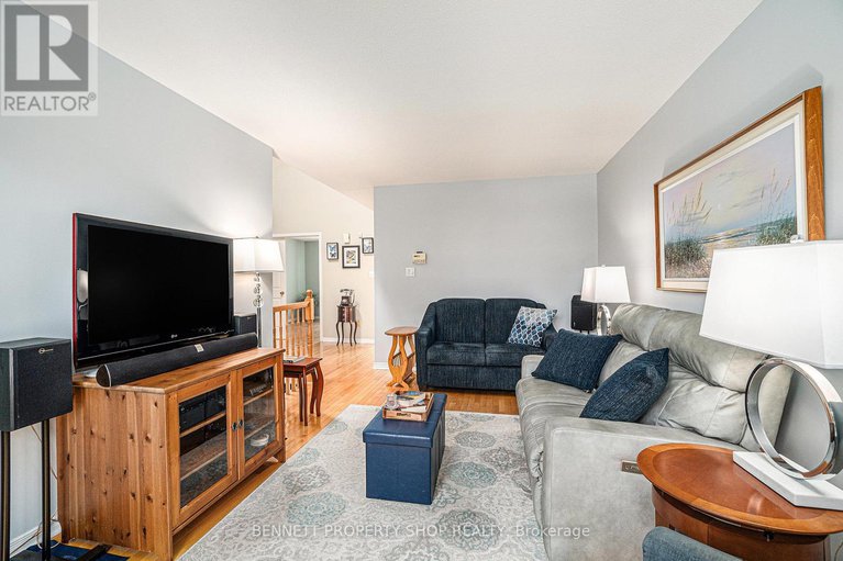 28250060/22-gesner-court/katimavik/ottawa/ontario/K2L3K1_7