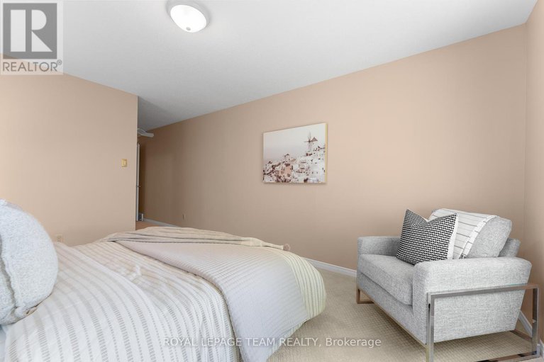 28877037/16-oyster-bay-court/stittsville-central/ottawa/ontario/K2S1H3_38