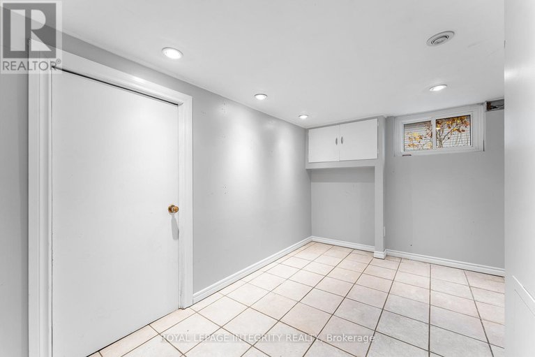 29151000/166-prince-albert-street/overbrookcastle-heights/ottawa/ontario/K1K2A1_25