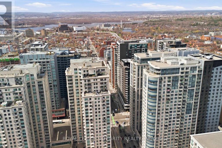 29657435/2403-242-rideau-street/sandy-hill/ottawa/ontario/K1N0B7_26