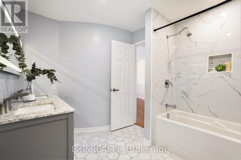28989055/2400-des-pruches-avenue/orleans-village/ottawa/ontario/K1W1K5_20