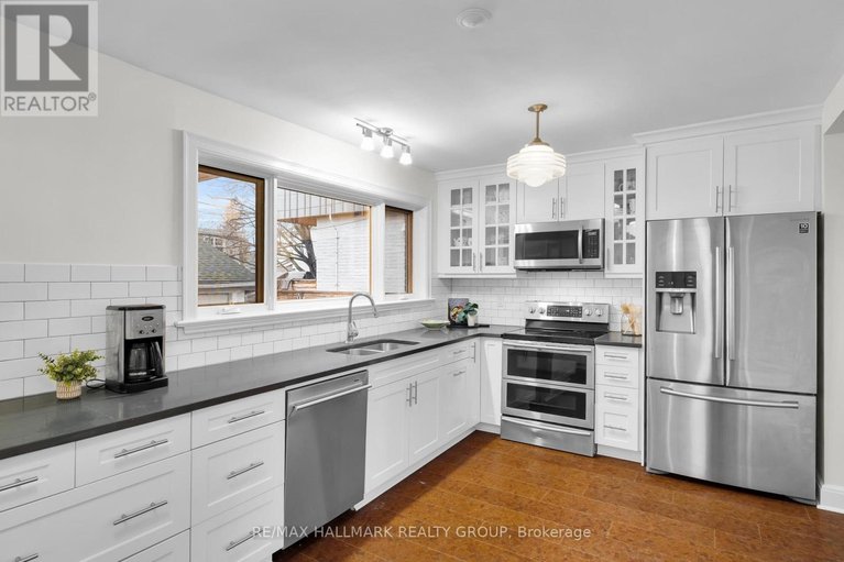 29608672/448-brennan-avenue/westborohampton-park/ottawa/ontario/K1Z6J8_10