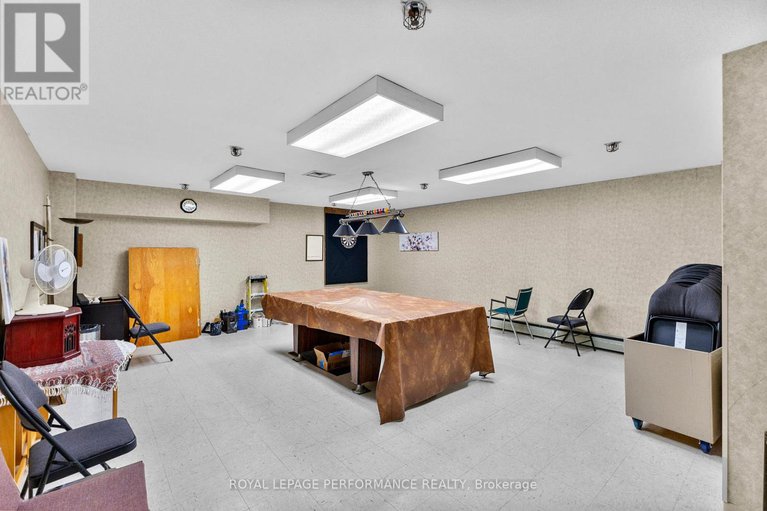 28607992/1003-1171-ambleside-drive/woodroffe/ottawa/ontario/K2B8E1_35