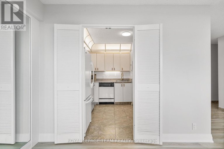 29224793/1607-1285-cahill-drive/south-keys/ottawa/ontario/K1V9A7_12