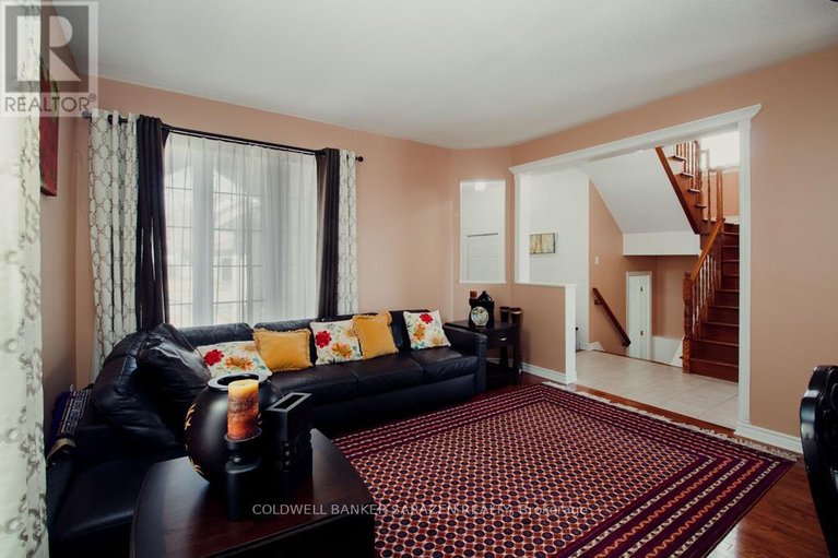 28162019/274-trail-side-circle/springridgeeast-village/ottawa/ontario/K4A5B1_3