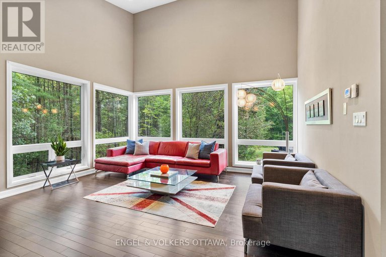 28261133/108-edith-margaret-place/huntley-ward-north-east/ottawa/ontario/K2W1A8_16