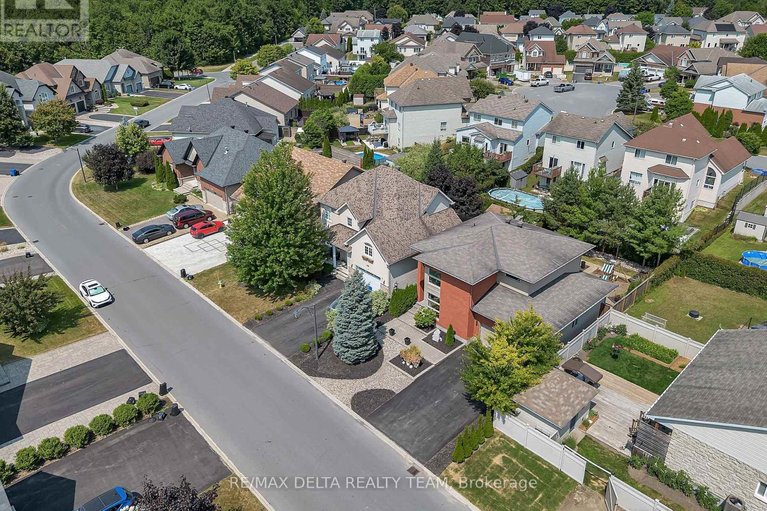 29607677/548-emerald-street/town-of-rockland/clarence-rockland/ontario/K4K0C1_42