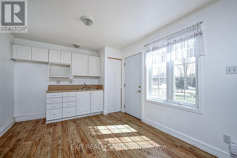 28578920/2573-mitchell-street/osgoode-twp-north-of-reg-rd-6/ottawa/ontario/K0A2P0_36