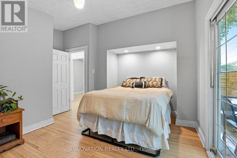 29082198/2302-horton-street/elmvale-acresurbandale/ottawa/ontario/K1G3E8_19