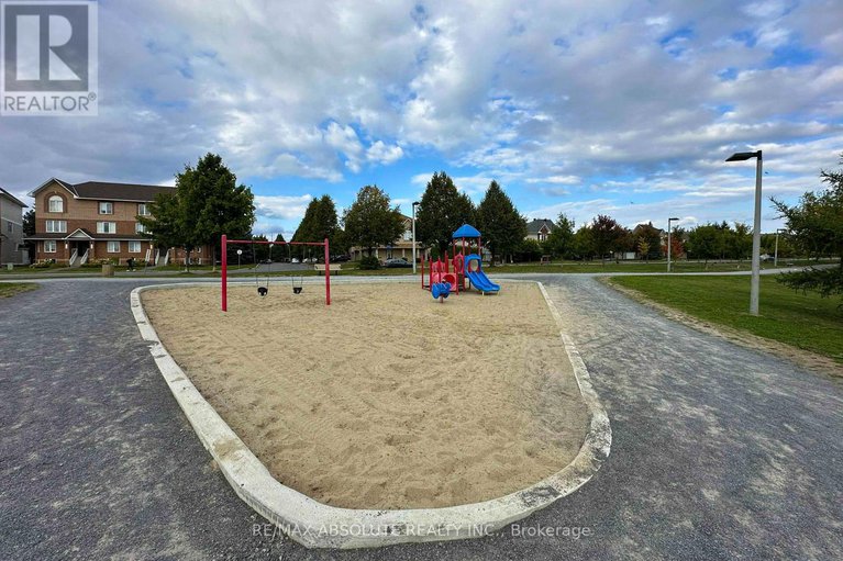 28883763/32-bonfield-private/avalon-east/ottawa/ontario/K4A5E4_33