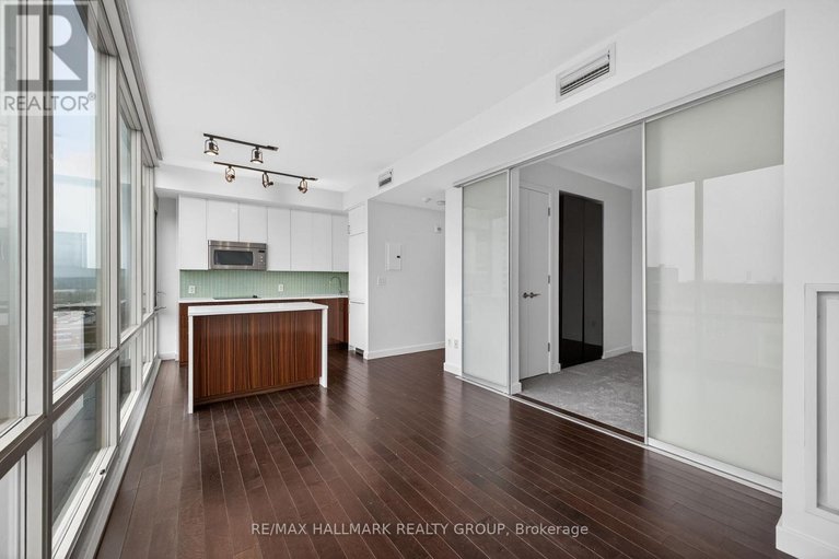 29617506/705-201-parkdale-avenue/mechanicsville/ottawa/ontario/K1Y1E8_7