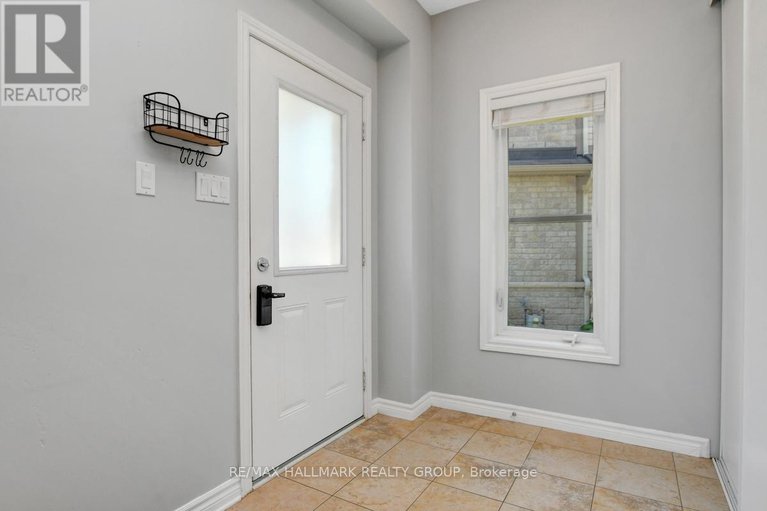 28388701/136-potts-private/notting-hillsummerside/ottawa/ontario/K4A0N7_8