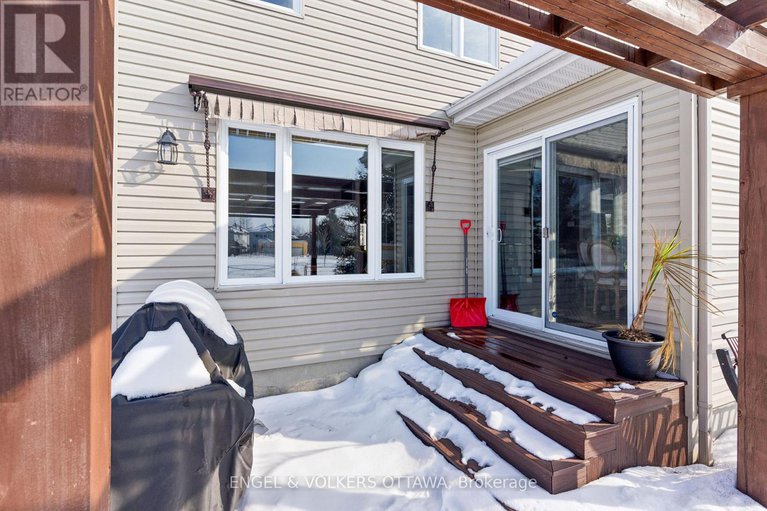 29377560/76-frontenac-boulevard/embrun/russell/ontario/K0A1W0_46