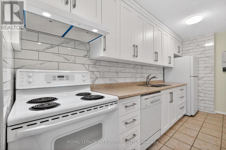 29313882/1708-1785-frobisher-lane/riverview-park/ottawa/ontario/K1G3T7_19