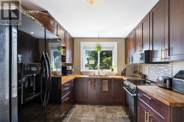 28776081/12705-maple-ridge-road/north-dundas-winchester-twp/north-dundas/ontario/K0C2K0_12