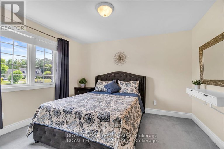 28963477/5705-lombardy-drive/osgoode/ottawa/ontario/K0A2W0_18
