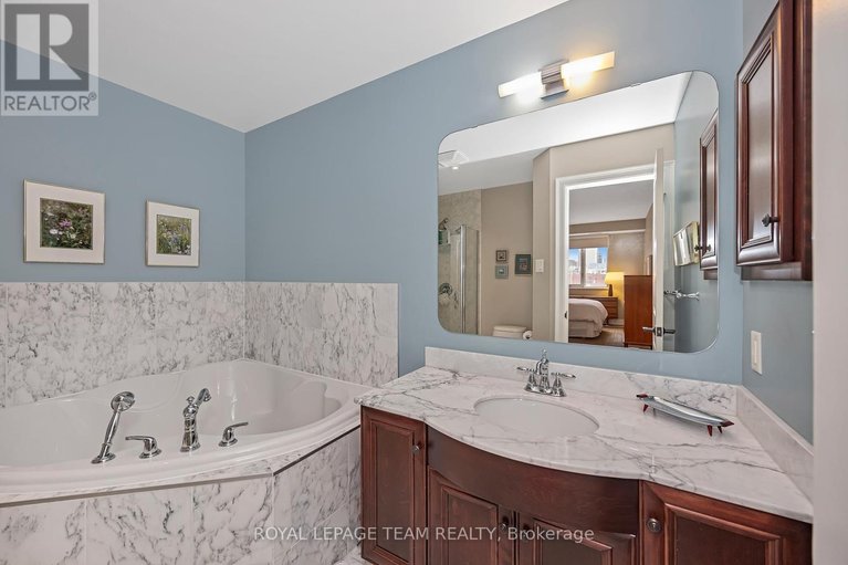 29452276/509-320-mcleod-street/ottawa-centre/ottawa/ontario/K2P1A3_20