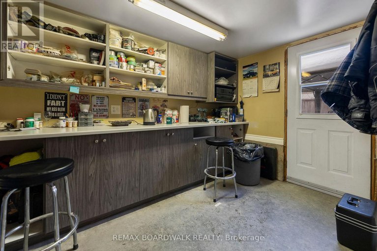 29353089/39-condie-street/smiths-falls/smiths-falls/ontario/K7A2T3_36