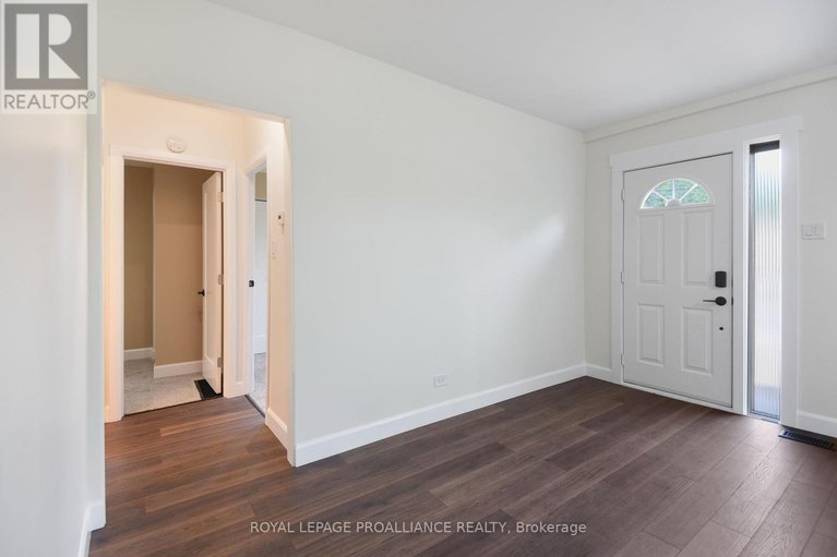 28482324/11-broadway-avenue/brockville/brockville/ontario/K6V1T9_4