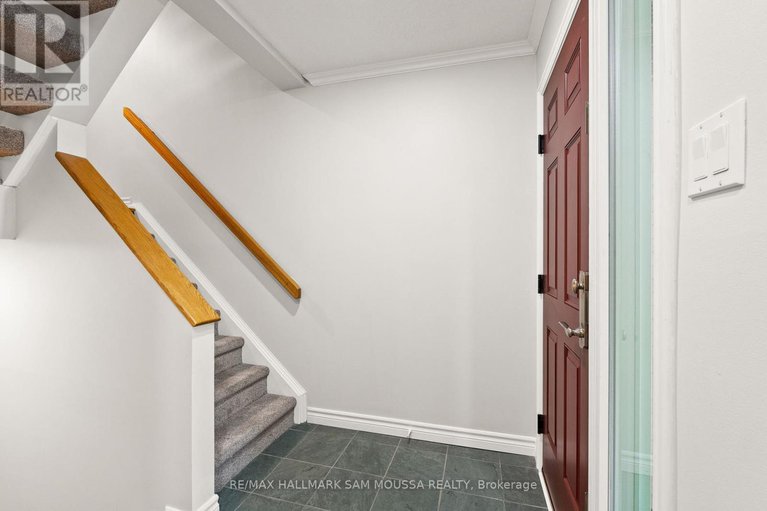 28887713/4-60-greenfield-avenue/ottawa-east/ottawa/ontario/K1S0X7_4