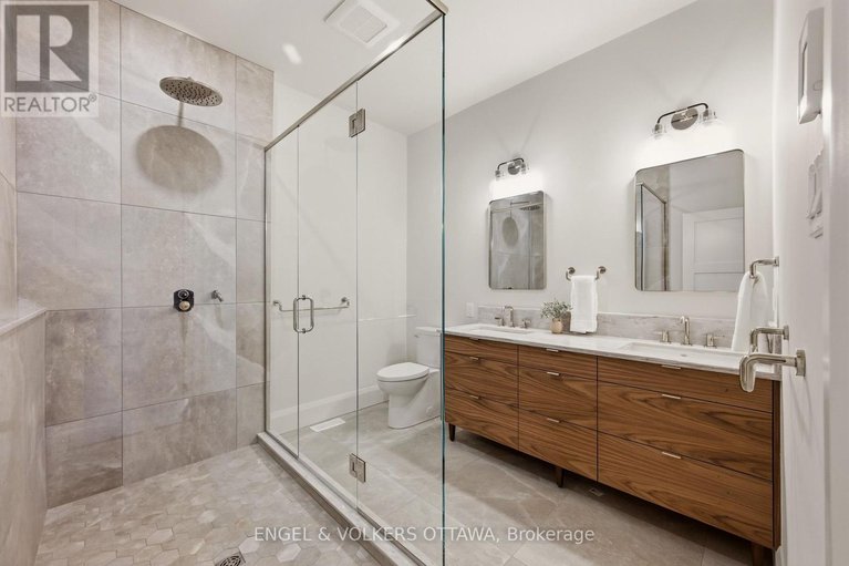 29649230/35-mackay-street/new-edinburgh/ottawa/ontario/K1M2B2_34