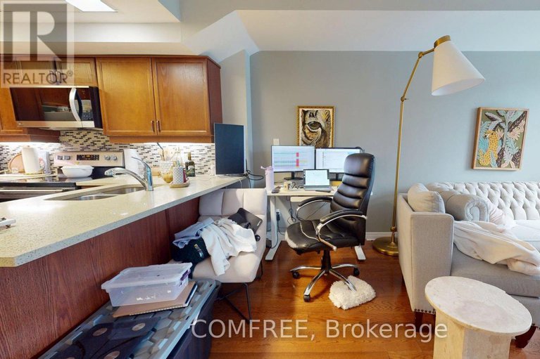 29146987/709-134-york-street/lower-townbyward-market/ottawa/ontario/K1N1K8_4